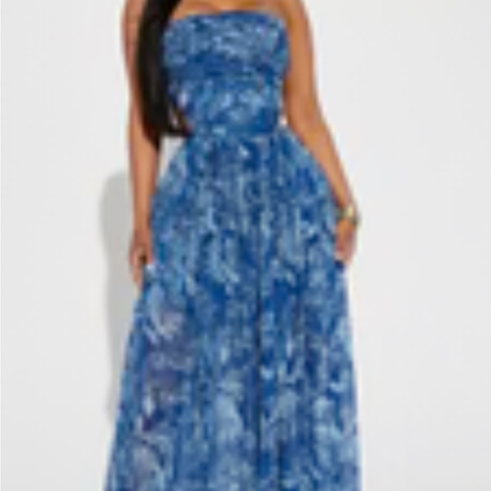 Fashion Nova Strapless Blue Dress